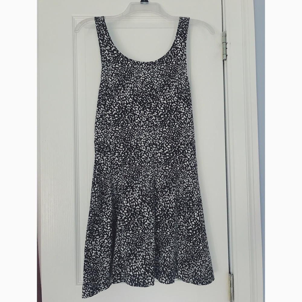 Black and white dress